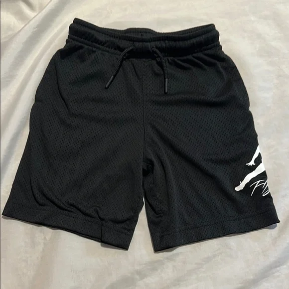 Jordan Flight Shorts Sz Youth 5/6 - Picture 2 of 4